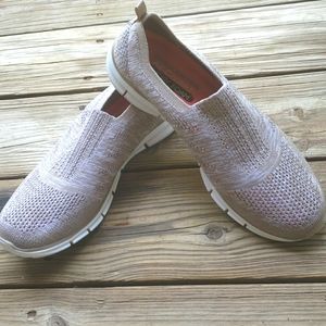 Size 11 Sketchers Air Cooled Womens Sneakers Taupe